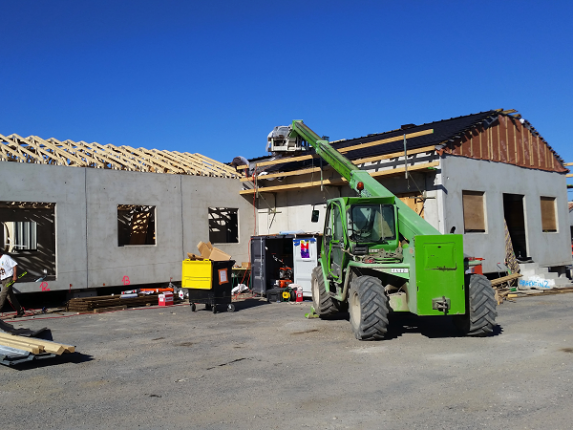 Bâtiments restauration et activités pluridisciplinaires