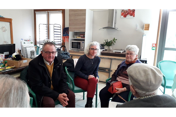 A la maison de retraite de Lacrouzette